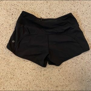 Lulu lemon black shorts